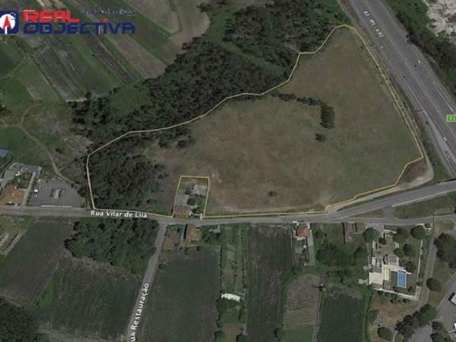 Terreno 5,9 ha para construção