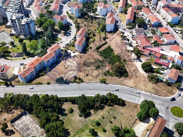 TERRENO 68 FOGOS NA FIGUEIRA DA FOZ