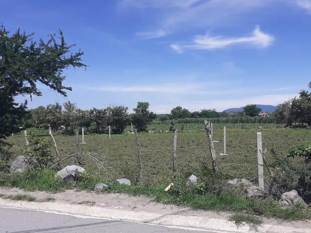 Terreno 600 mt abundante agua, cerca del Centro de Cuautla