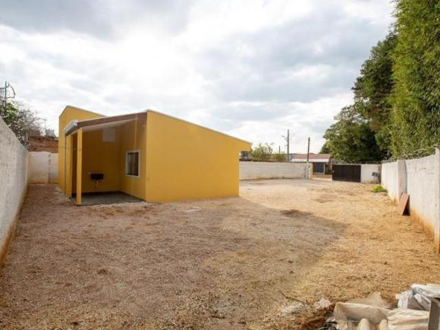 Terreno 630 m² com Casa Nova em Pinhais: Vargem Grande