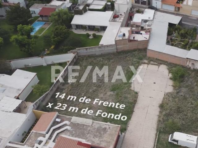 Terreno 7 en Venta en Privada Real sobre calle Aquiles Serdán