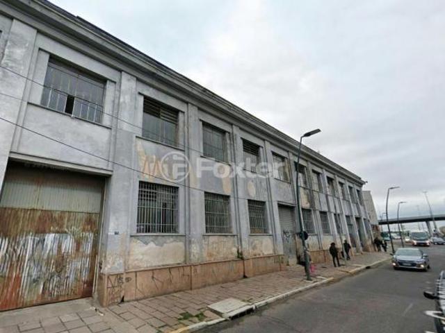 Terreno, 857.26 m², em Centro Histórico