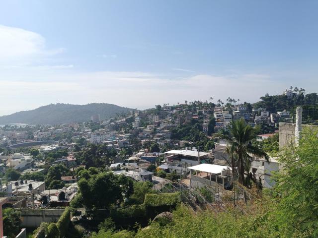 Terreno 900m2, para desarrollar condominio con vista al mar en acapulco, $2,280,000