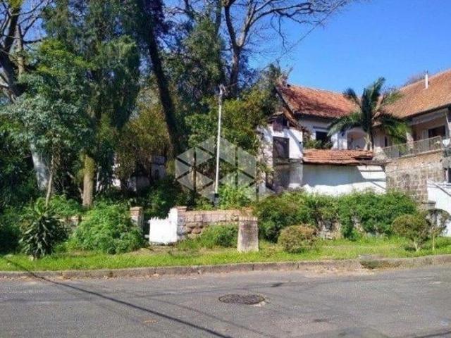 Terreno/Casa com mais de 48 metros de frente na Avenida Guaíba Vila Assunção