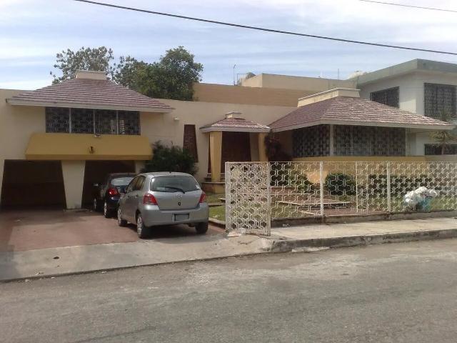 Terreno/Casa en Venta para remodelar en Campestre