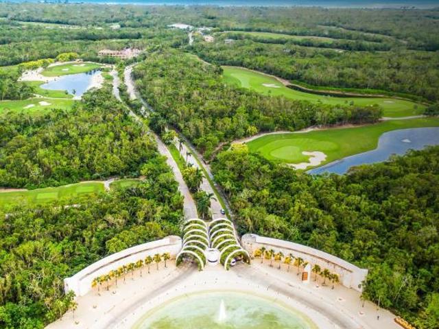 Terrenos Unifamiliares en Corasol, Playa del Carmen