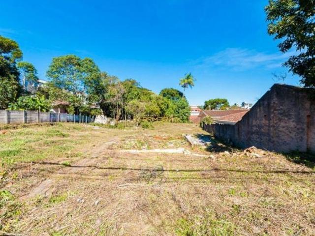 Terrenos à venda no Ahú