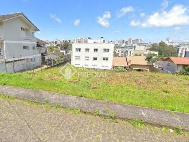Terrenos à venda no bairro Cinquentenário