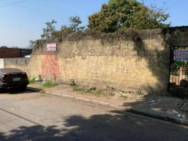 Terrenos à venda no Jardim Leônidas Moreira com 757m²