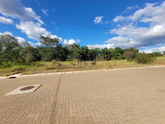 Terrenos Bairro São Jorge próximo Desco e Stock Center