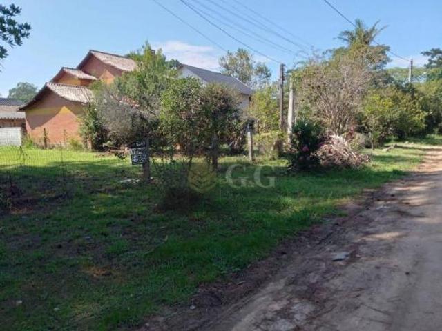 Terrenos bem localizados em Itapuã
