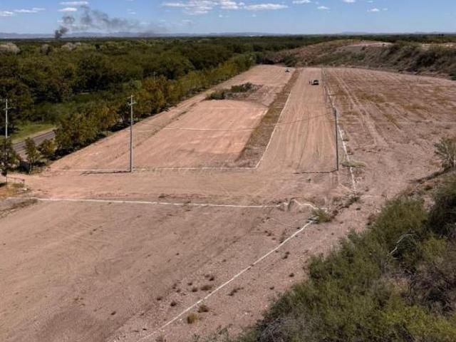 TERRENOS CAMPESTRES / A 1.5 KM DE PRESA FRANCISCO I. MADERO / EN CARRETERA DELICIAS / LISTOS PARA CO