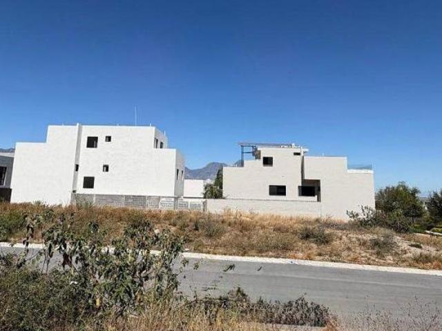 TERRENOS CONTIGUOS EN VENTA EN SANTORAL III, GARCIA