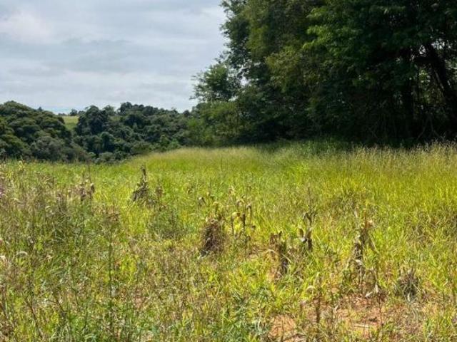 Terrenos de 500m² em Ibiúna: Tranquilidade com boa localização