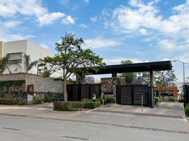 Terrenos de 180 m² en Altozano, Meteoro – Facilidades de Pago y MSI en Querétaro