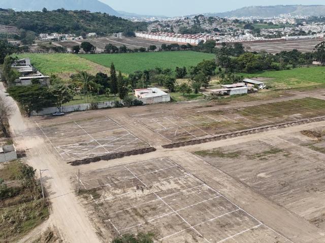 TERRENOS EN VENTA $85,000 A ESPALDAS FRACC. MONTECARLO DE 105 M2. TEPIC.NAYARIT. A 5 6 MINUTOS DE AV. ZAPOPAN. ENTREGA INMEDIATA