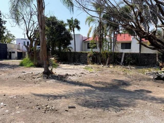 Terrenos en venta al sur de Cuernavaca con seguridad!