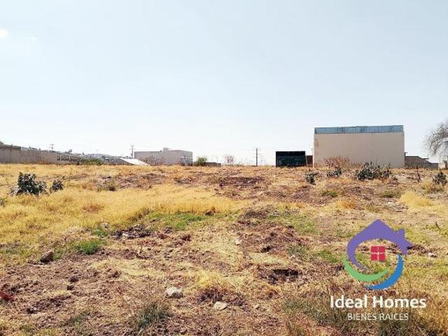 Terrenos en Venta en Corregidora ideales para Plazas Comerciales, Moteles o Bidegas