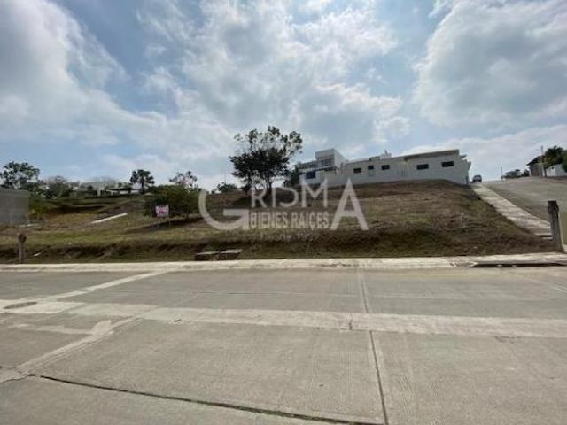TERRENOS EN VENTA EN FRACC LOMAS DE JARDINES