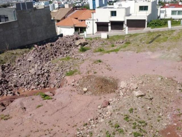 TERRENOS EN VENTA en León Guanajuato sobre bulevar Campestre Residencial BOSQUES DEL REFUGIO