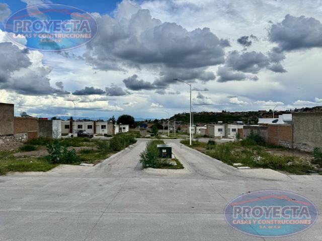 TERRENOS EN ESQUINA EN VENTA CON SERVICIOS, FRAC. CIUDAD SAN ISIDRO
