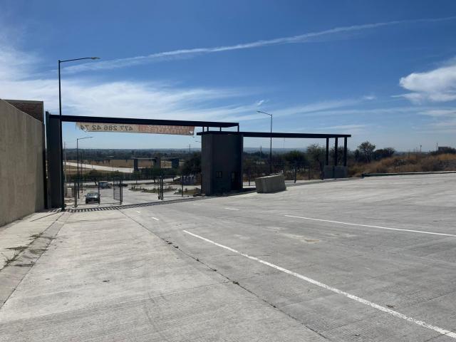 Terrenos industriales en venta al sur de Le?n, Gto
