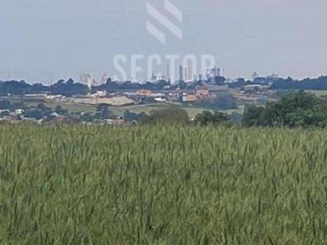 Terreno para Venda • 300.000 m² • Carambeí PR
