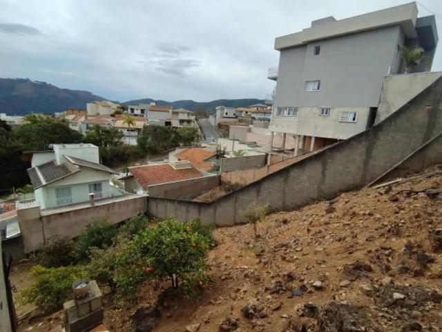 Terrenos Padrão em Poços de Caldas