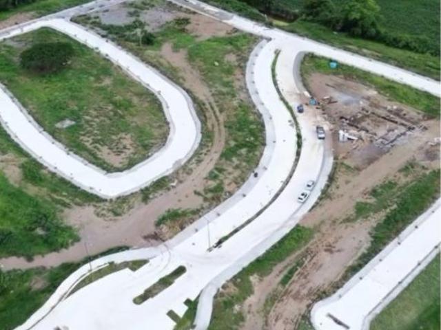 Terrenos Residenciales con Alberca y Amenidades | Villa de Álvarez, Colima