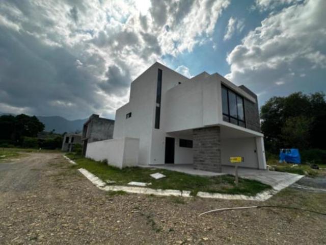 Terrenos Residenciales en Venta en Santiago, Nuevo León | Fraccionamiento Privado en El Cercado desd