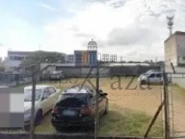 Terreno/Padrão Misto No bairro Centro 532m²