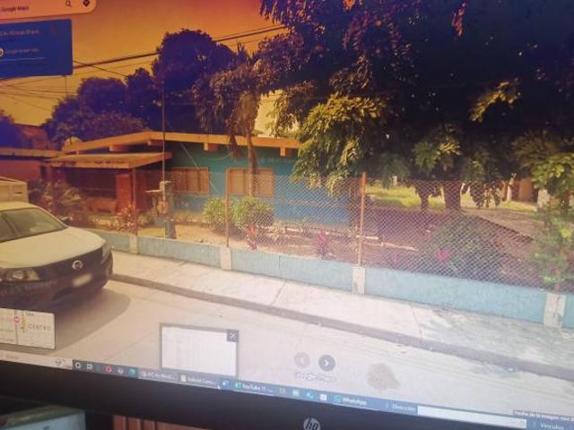 Terrero y Casa en Venta