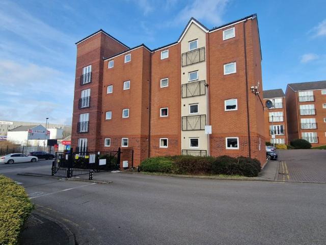Terret Close, Walsall, West Midlands WS1, 2 bed flat to rent, £895 pcm | PrimeLocation