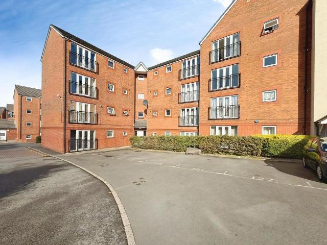 Terret Close, Walsall WS1 2 bed apartment to rent £850 pcm £196 pw