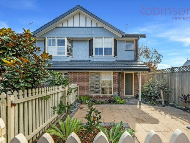 Terrific Townhouse Surrounded by Lifestyle Attractions