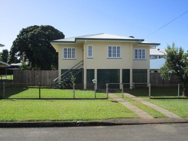 Terrific Hi Set Queenslander 'renovated and air conditioned'