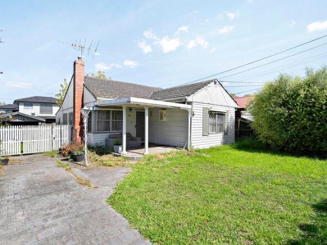 Terrific potential in a prime location