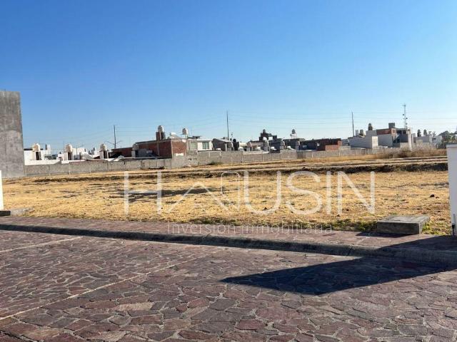 Terrrenos 3 en venta en SONTERRA RESIDENCIAL. Salamanca, Gto