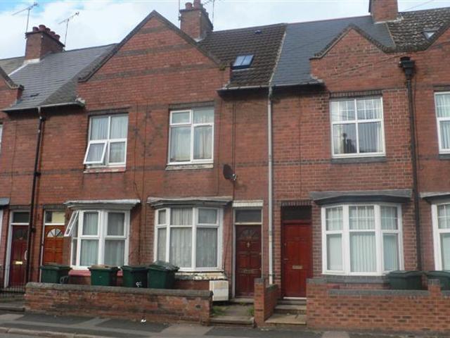Terry Road, Stoke, Coventry, West. 1 bed in a house share to rent £370 pcm £85 pw
