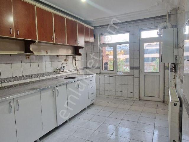 Tesisler Kavşağı Dıclekent Bulvarı Satılık 3+1 Daire