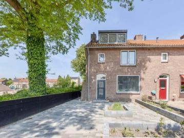 Naarden, Gooise Meren, Noord-Holland - IUitgeruste keuken