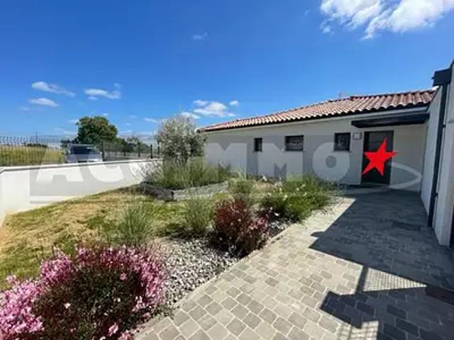 Teulat 81500 Location maison 4 pièces t4 au dernier étage terrasse