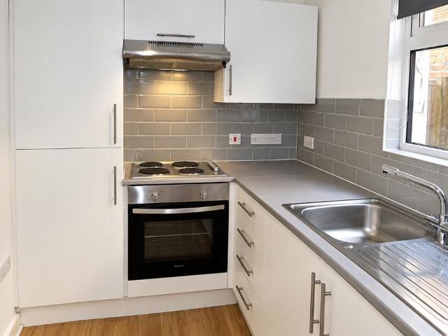 Teville Road, Worthing BN11, Studio to rent, £750 pcm | PrimeLocation