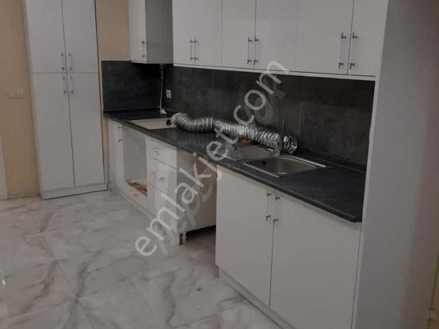 Teyyareduzunde Denız Manzaralı Kıralık 3+1 Daıre