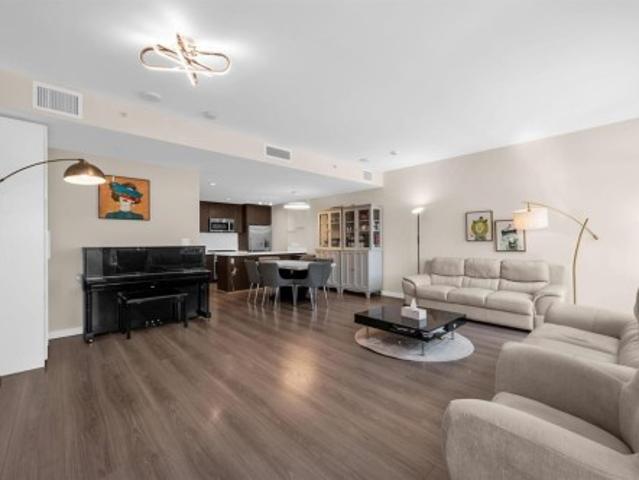 Th16 8677 Capstan Way, Richmond, BC, V6X 0N6 townhouse for sale | Listing ID R3102 | Royal LePage