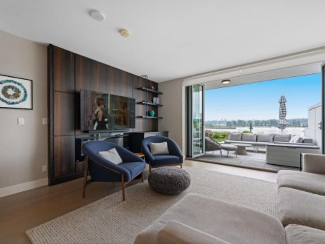 Th210 210 Salter Street, New Westminster, BC, V3M 0J9 townhouse for sale | Listing ID R3163 | Royal LePage