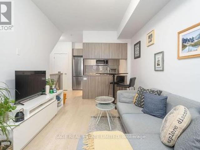 Th3 150 Broadview Avenue, Toronto, ON, M4M 0A9 townhouse for sale | Listing ID E13657 | Royal LePage