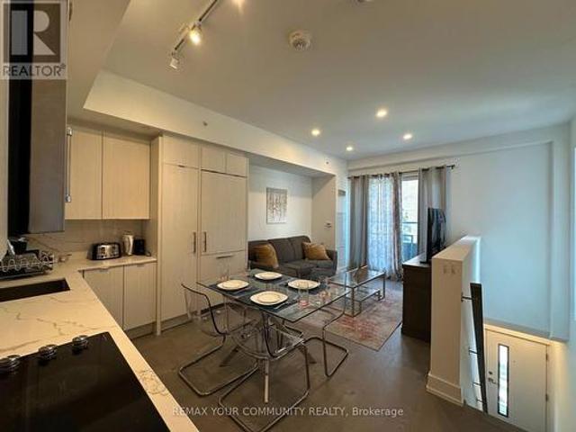 Th 1 175 Pears Avenue, Toronto, ON, M5R 0C1 townhouse for lease | Listing ID C13717 | Royal LePage