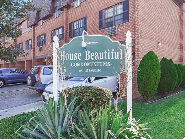 Th Ave Unit,oakland Gardens, Condo For Sale