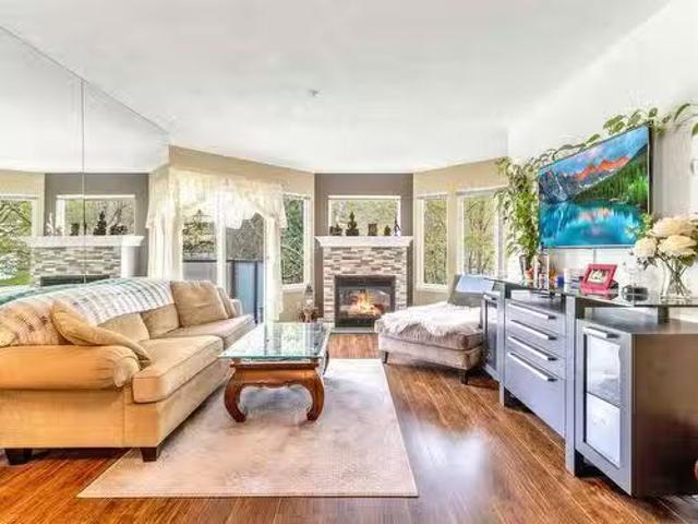 Th Avenue, Burnaby, BC, V3N 4Z3 Single Family Property For S.